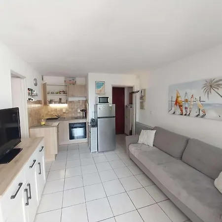 Appartamento T2 Rdc, Parking, 4 Couchages, Proche